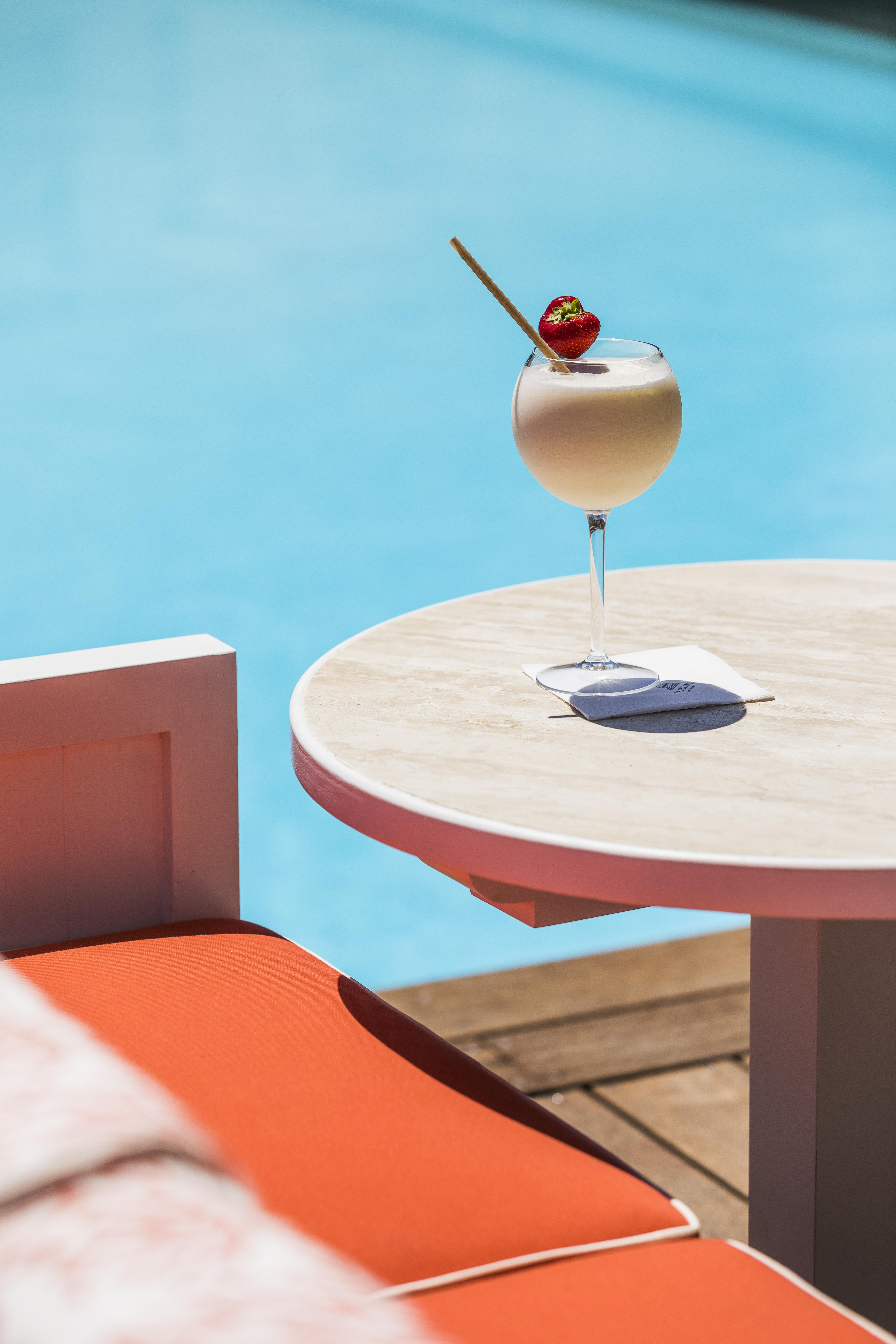Hotel La Tartane Saint-Tropez Ngoại thất bức ảnh